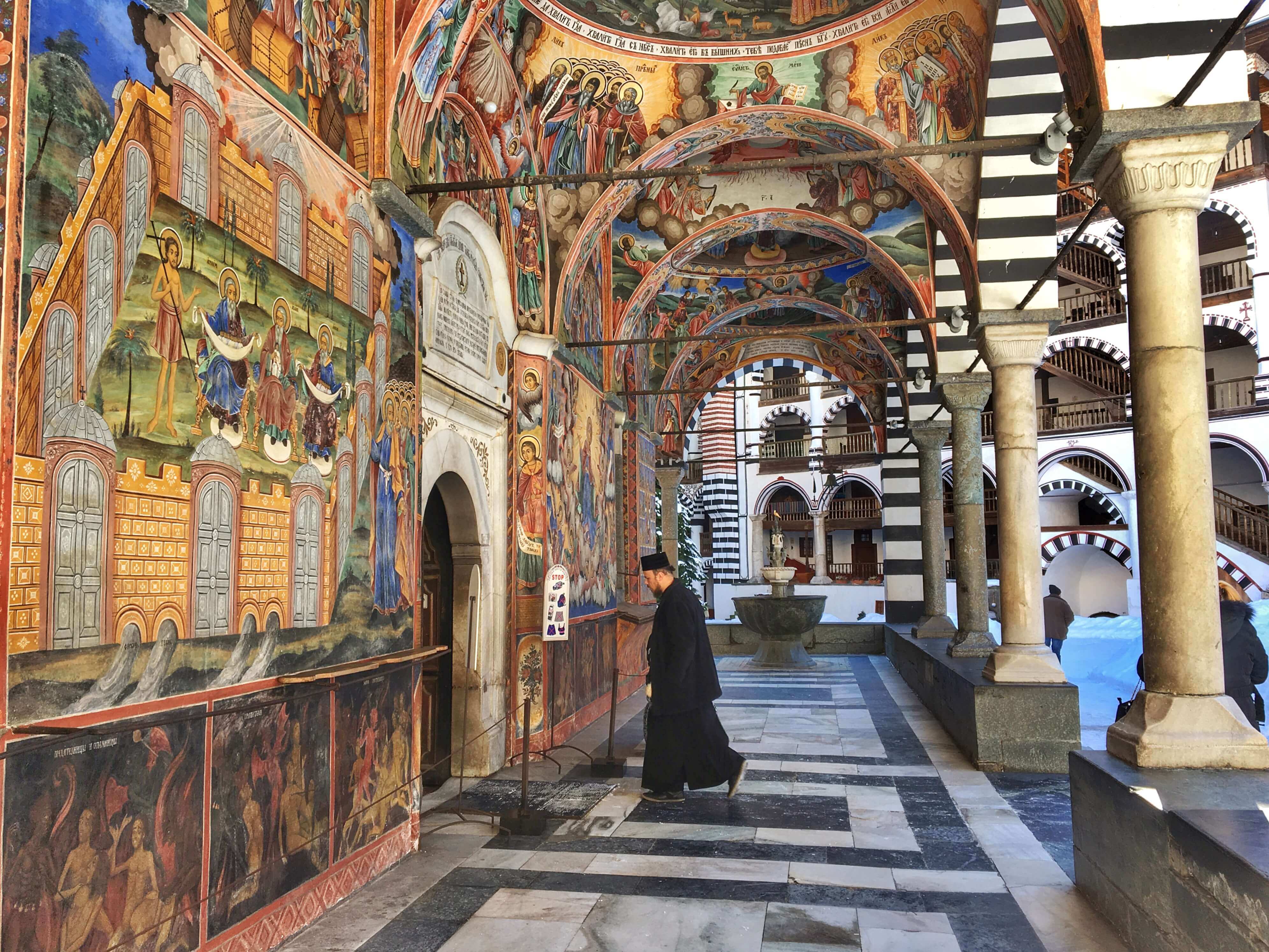 “Bulgaria: monasteri e antiche città’’